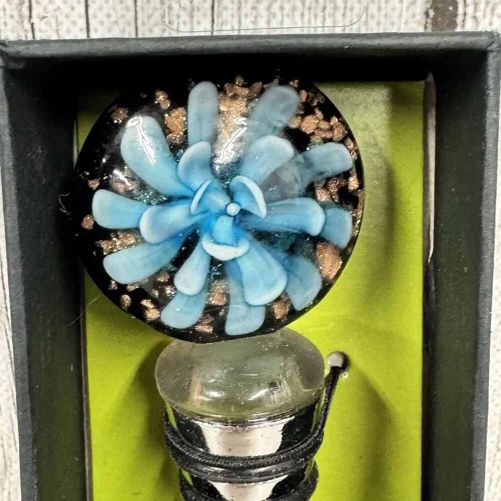 True Fabrications Art Glass Collection Wine Bottle Stopper Blue Flower NIB